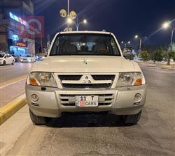 ميتسوبيشي باجيرو